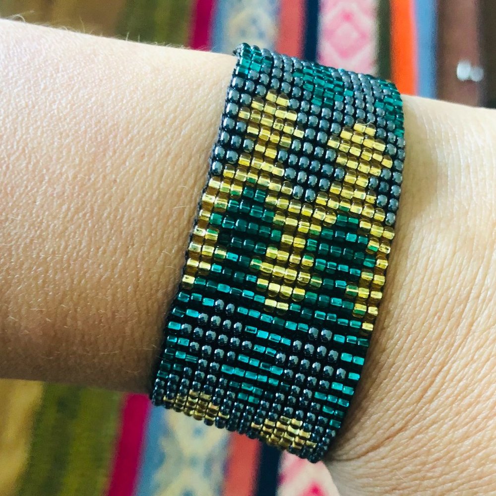 Beaded Bracelet - Picture 4 of 7